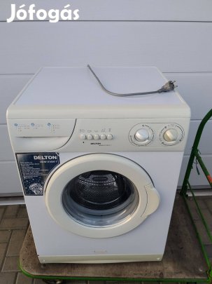 Delton elöltőltős mosógép