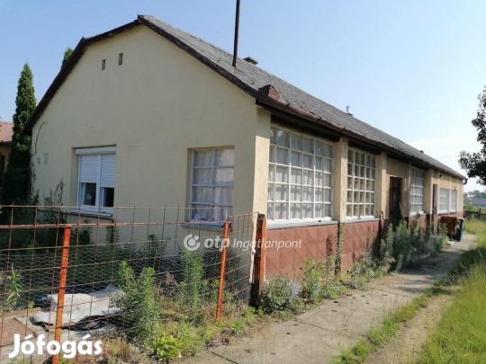 Demecseri 110 nm-es ház eladó