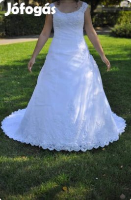 Demetrios menyasszonyi/esküvői ruha