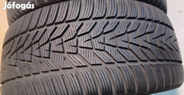 Demó Hankook Winter Evo3 255/35 R19 téli gumik 2db