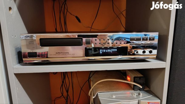 Denon ritka krómozott előlapos CD lejátszó távirányítóval eladó 