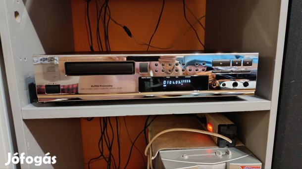 Denon ritka krómozott előlapos CD lejátszó újszerű állapotban eladó 