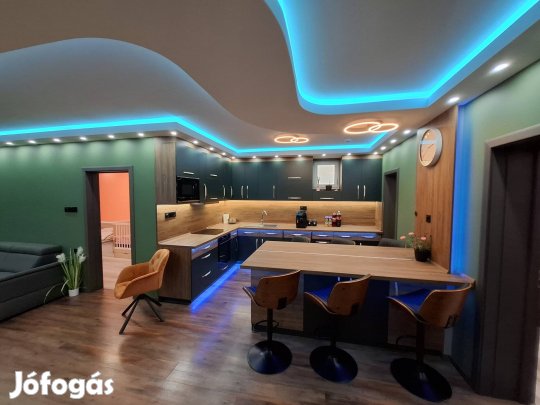 Derecske 94 m-es, 4 szobás tégla családi ház