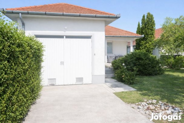 Derecskei eladó 87 nm-es ház