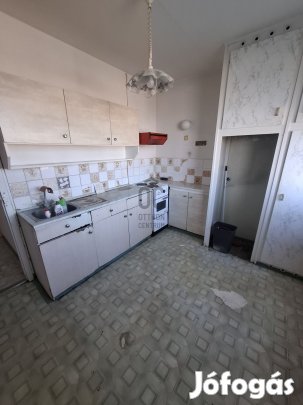 Derék utcán eladó 1+2 lakás