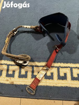 Derékheveder, beülő heveder, famászó, hegymászó heveder