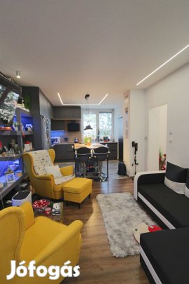 Design Lakás Kőszegen Teljes Felújítás, Erkély, Bútorozva, 3% Hitel