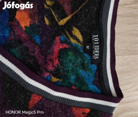 Designer női pulcsi M