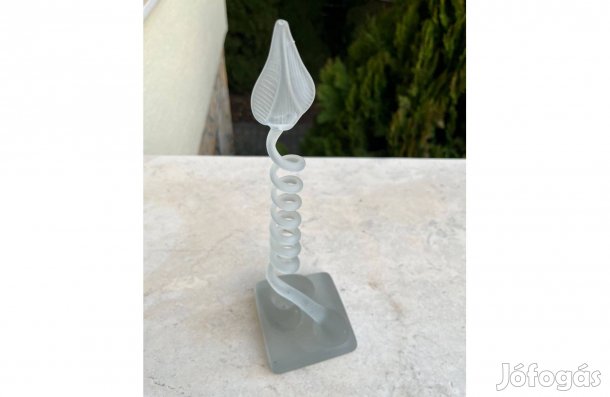 Designer virágtartó