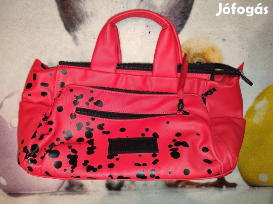Desigual piros fekete eredeti női kézi táska