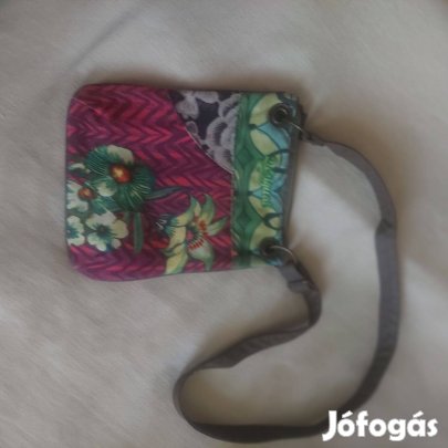 Desigual táska