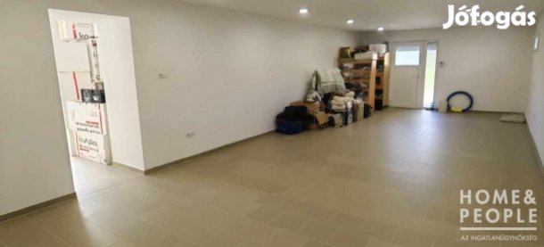 Deszken családi ház eladó!