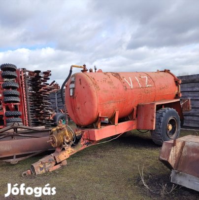 Detk 5 m3-es szippantó lejárt műszaki vizsgával