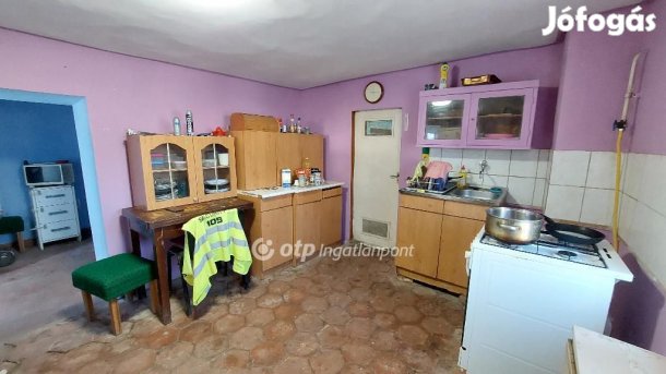 Dévaványai 110 nm-es ház eladó