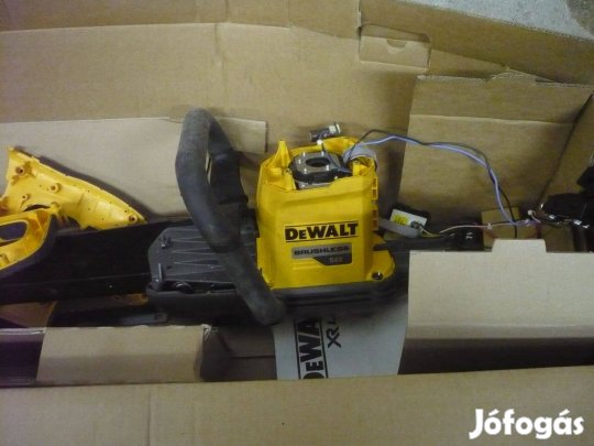 Dewalt DCS398T2-QW akkus aligátorfűrész Alkatrésznek