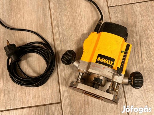 Dewalt DW615 Felsőmaró marógép Felsőmarógép