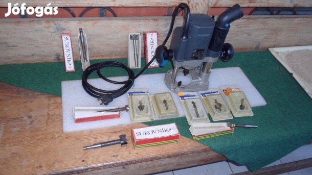 Dewalt De-WALT asztalos nút marógép fordszab, lassú indítás, új termék