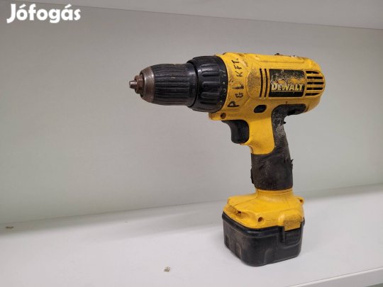 Dewalt akkus behajtó alkatrésznek eladó!
