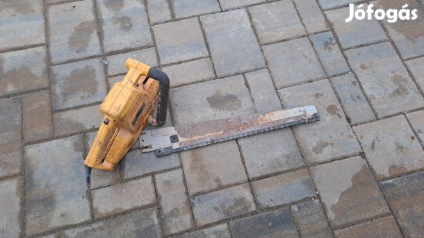 Dewalt dwe393 alligátor fűrész