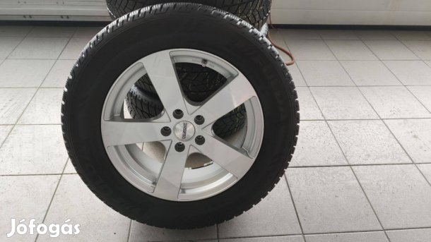 Dezent 5x108 Alufelni 235/60 R17 téli gumival eladó