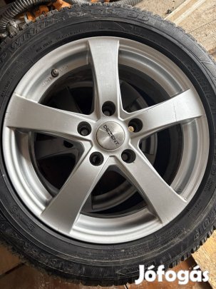 Dezent alufelni téligumival