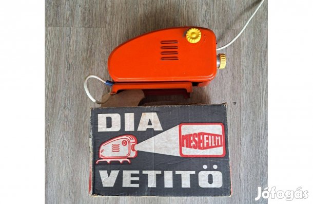 Diafilm vetítőgép ,dia vetítő Retró