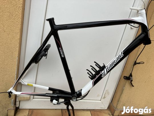 Diamant supreme 28-as váz