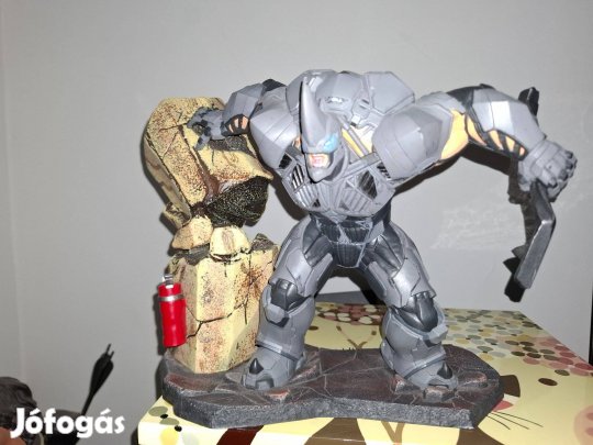 Diamond Select Gallery Marvel Spider-Man PS4 Rhino Dlx szobor