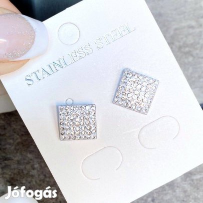 Diana ezüst színű nemesacél fülbevaló