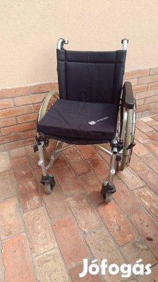 Dietz kerekesszék tolókocsi - Lábtartó nélkül! - 43cm - 3