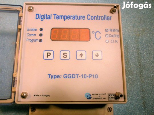 Digitális hőfokszabályzó digitális kijelzővel ( 2703)