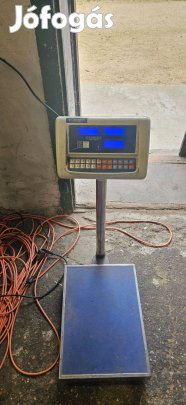 Digitális mérleg