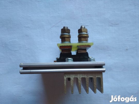 Dióda modul DSEI2X61-06C hűtőbordával