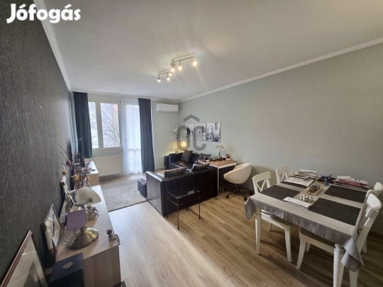 Diósd szívében - 3.emeleti, felújított 2 szobás lakás eladó