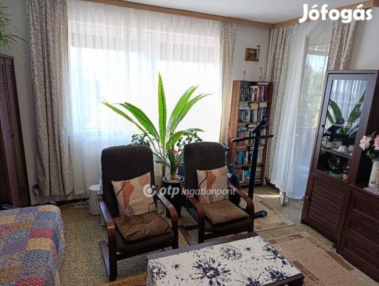 Diósdi eladó 55 nm-es lakás