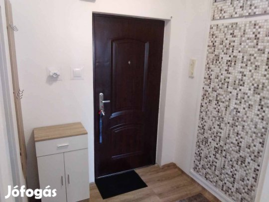 Diósgyőrben lakás eladó