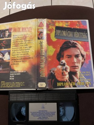 Diplomáciai védettség akció vhs nagytok 