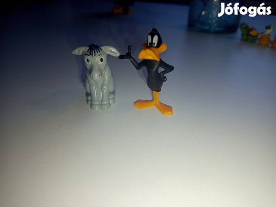 Disney figurák 2db 
