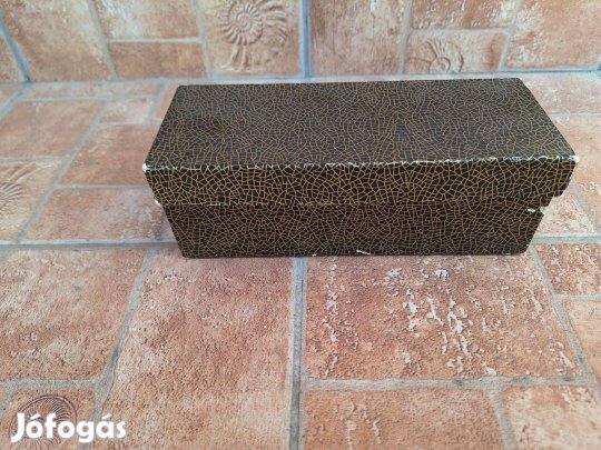 Díszdoboz eladó