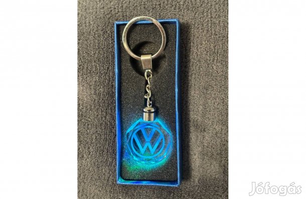 Díszdobozos Lézergravírozott Színváltós Volkswagen logós kulcstartó