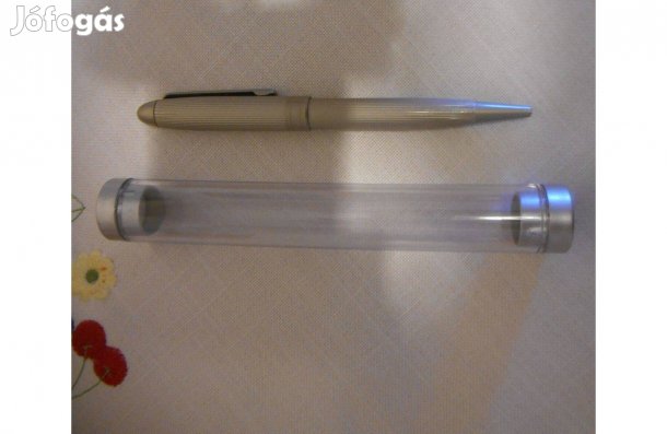 Díszdobozos golyóstoll