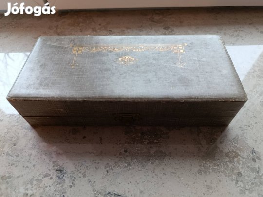 Díszdobozos tálalókanál készlet