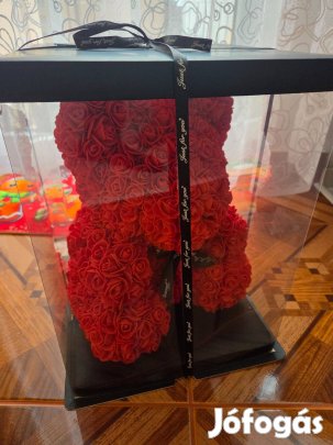 Díszes Ajándéktárgy