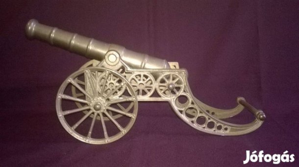 Díszes réz ágyú - polcdísz