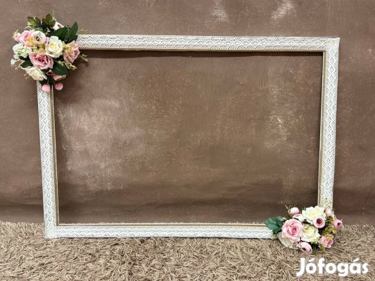 Díszített képkeret