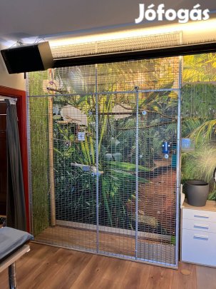 Díszmadarak számára beltéri sarokröpde Győrben eladó: 200cmx55cmx263cm