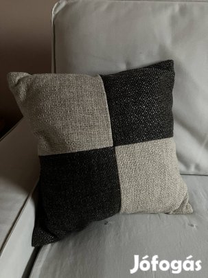 Díszpárna 40x40 cm