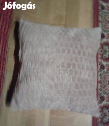 Díszpárna, puha alvópárna