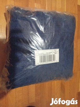 Díszpárnák bontatlan csomagban