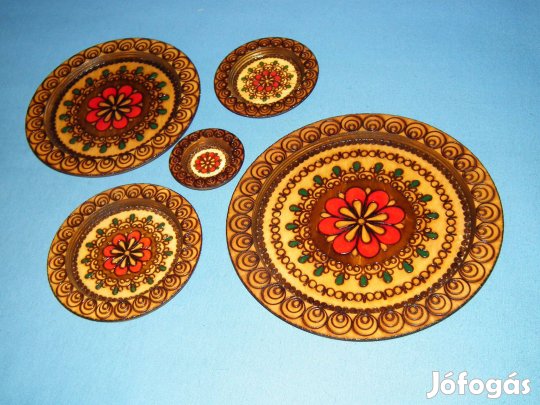 Dísztányér falitányér fatányér készlet tanyára, csárdába, nyaralóba